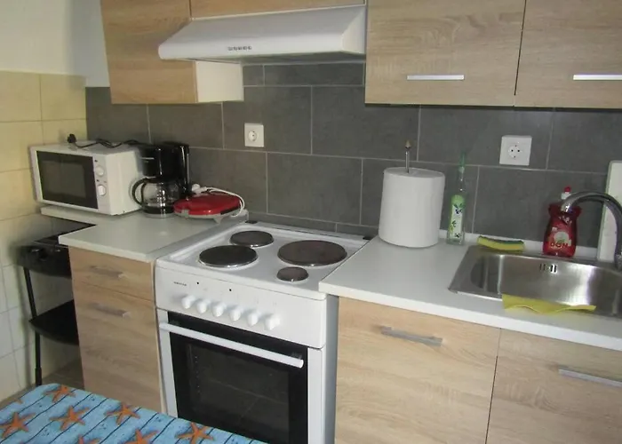 Flower بيت للعطل كوتروناس